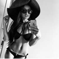 Arap Escort Modeli: Gelenekselin Dışına Çıkın