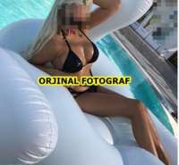 Azerbaycan'ın En İyi Escort Hizmeti: Gökkuşağı Renkli Saçlı, 49kg Ağırlığında 175cm Boyunda!