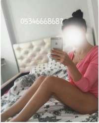 Azeri Escort Azra: Seksi ve Tutkulu Bir Deneyim