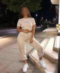 Azeri Escort Melis: Egzotik Güzellik ve Tahrik Edici Oyunlar