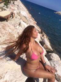 Azeri Escort'ta Eşsiz Güzellik ve Keyif Dolu Anlar