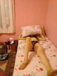Egzotik Azerbaycanlı Escort: Seksi Dans Gösterisi Sunar