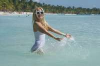 Özgüveni ve Güzelliğiyle Baş Döndüren Türk Eskort