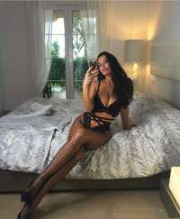 Rus Escort: Güzel, Genç ve Çekici
