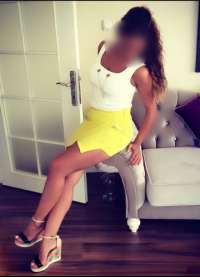 Rus Escort Tania - İstanbul'da Arzularınızı Uyandırma Zamanı!