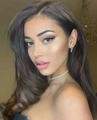 Rus Oğlak Burcu Escort Kızın Büyüleyici Dünyası